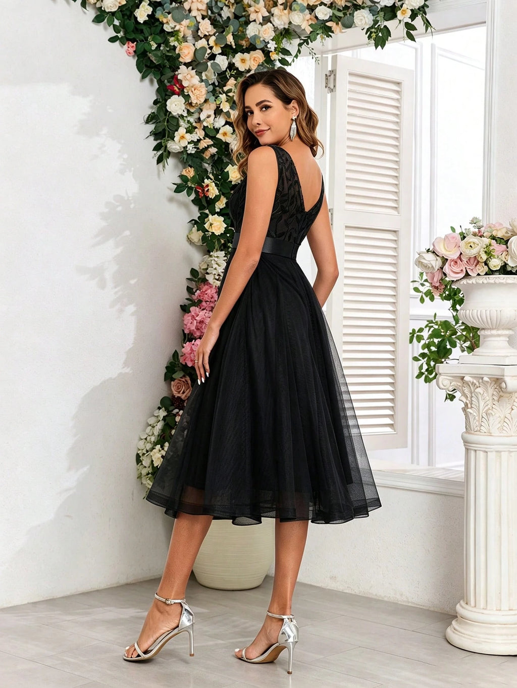 XUCTHHC Elegant V-Neck Sleeveless Sequin Embroidery & Mesh A-Line Bridesmaid Dress Wedding - image 2